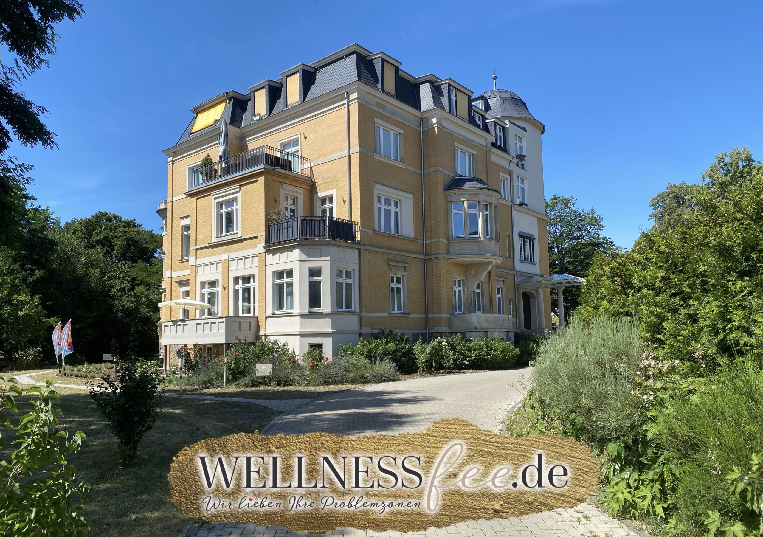 WELLNESSfee Leipzig Villa Außenansicht